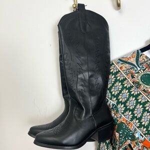 🆕Black vegan Leather Cowboy Boots 7